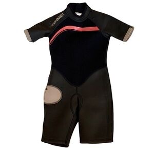 Tribord girl’s wetsuit Black with pink Size 6
